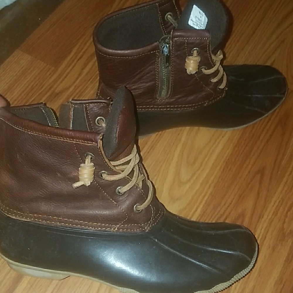 Sperry top sider duck boots. Open to offers
